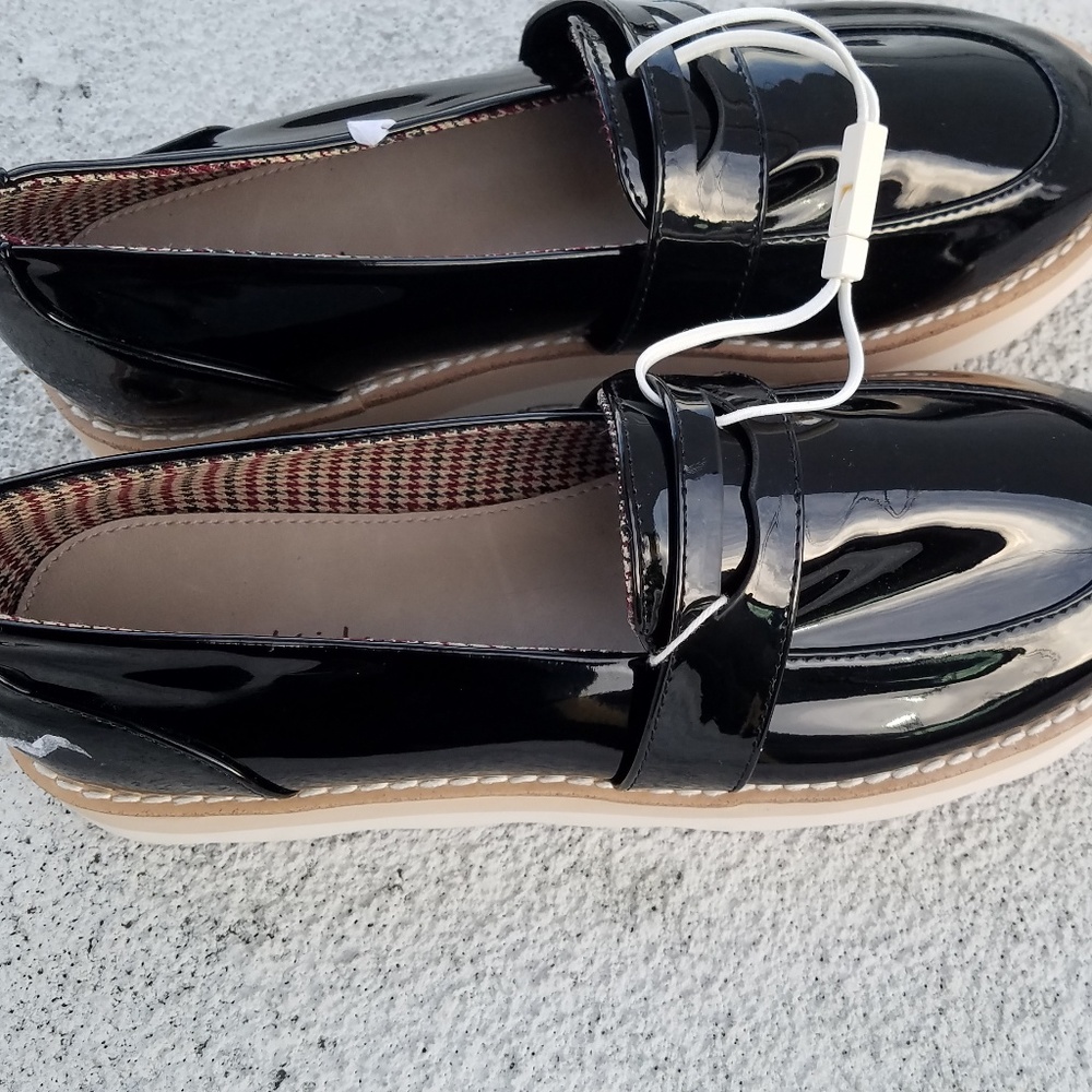 Zara Kids Black Patent Shoes. NWOT